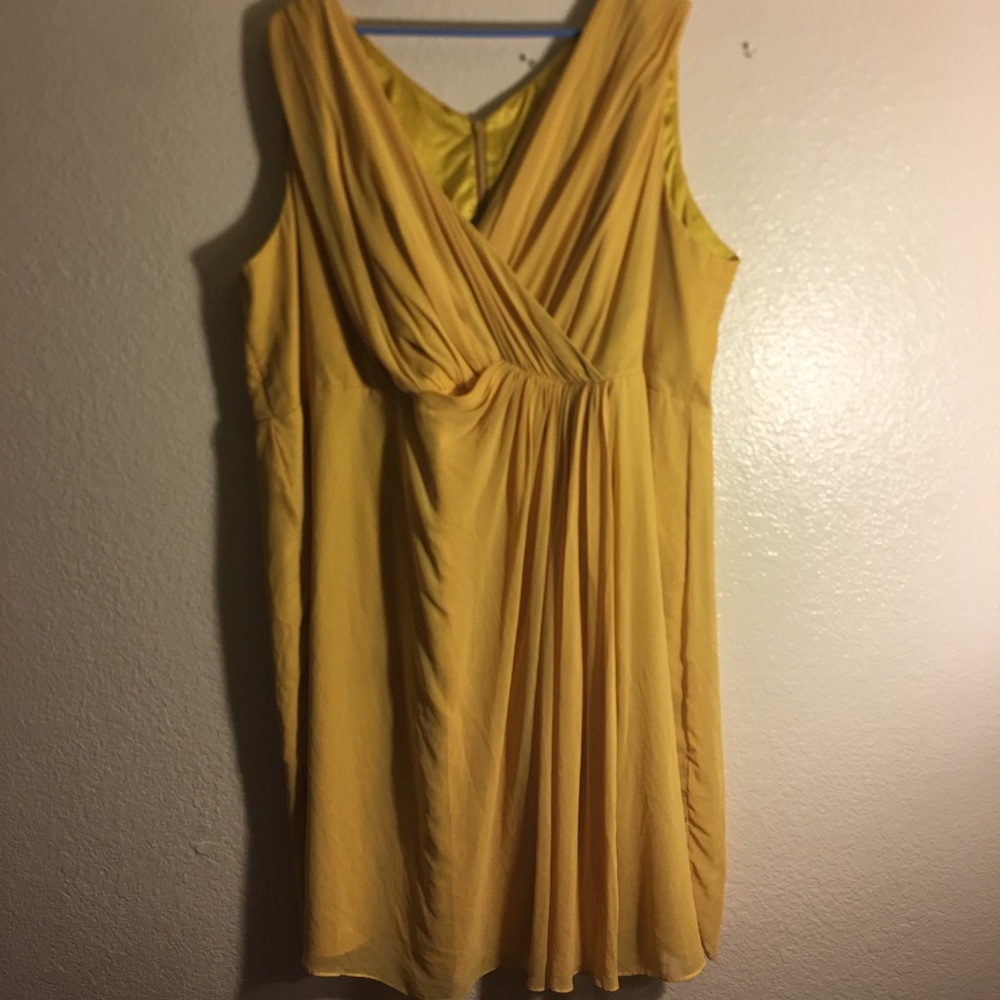 Bridesmaid Dress Mustard Yellow Size 24